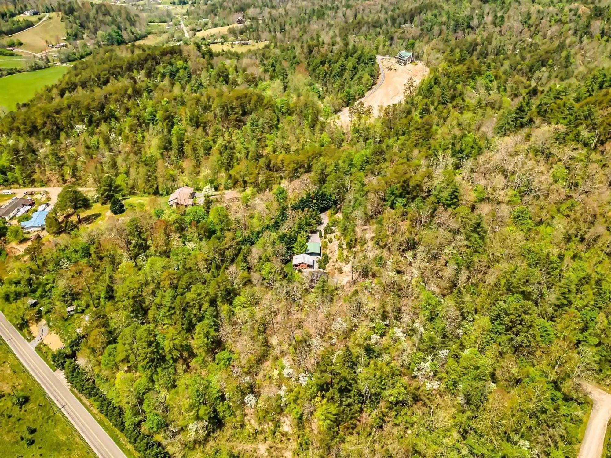Tiny House, Wifi,Hot Tub,Secluded Villa Cosby Exteriör bild
